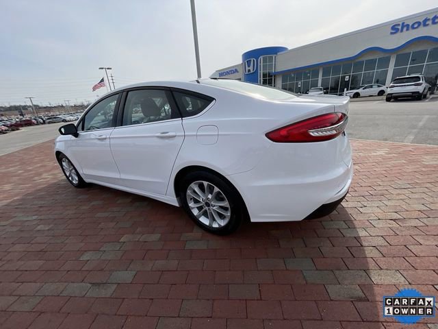 Used 2020 Ford Fusion SE image 32