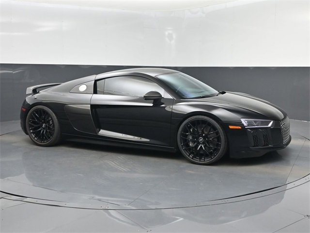 Used 2017 Audi R8 V10 plus