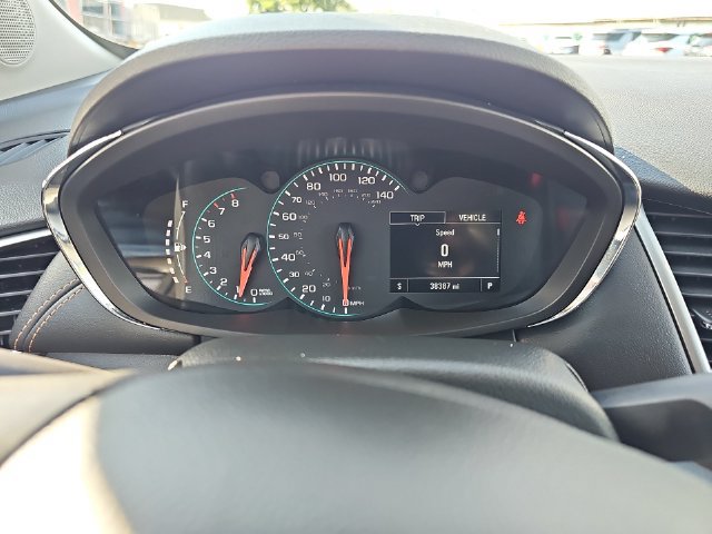 Used 2022 Chevrolet Trax LT AWD/4WD image 22