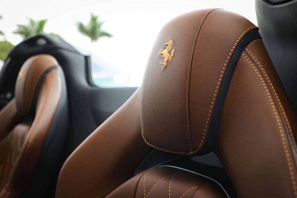 Certified 2022 Ferrari 812 GTS RWD image 43