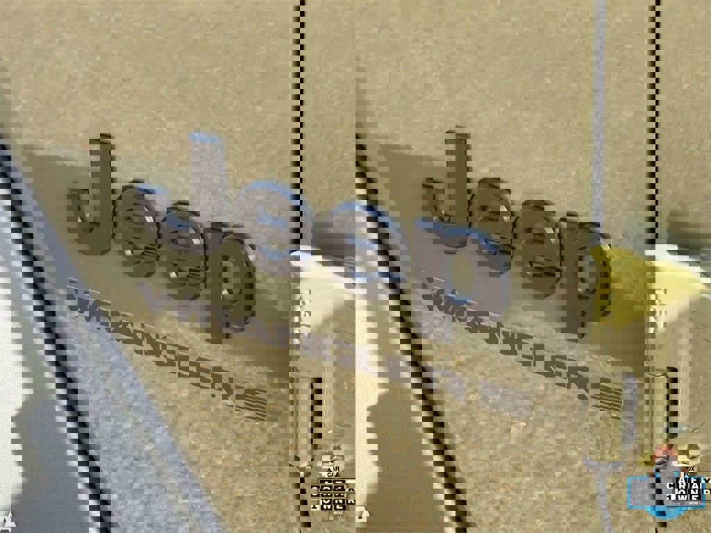 Certified 2025 Jeep Wrangler Sport S image 31