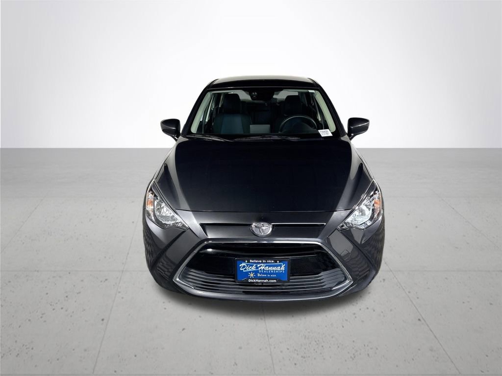 Used 2017 Toyota Yaris iA image 3