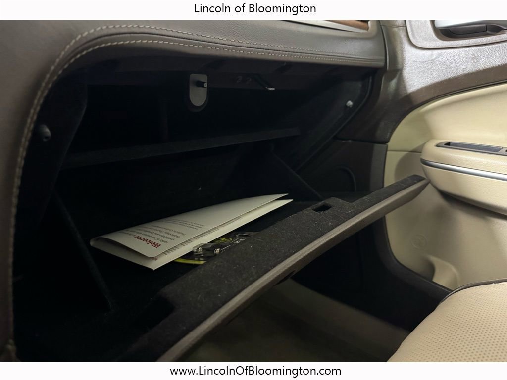 Used 2013 Chrysler 300 C Luxury Series w/ Harman Kardon Audio Group image 60