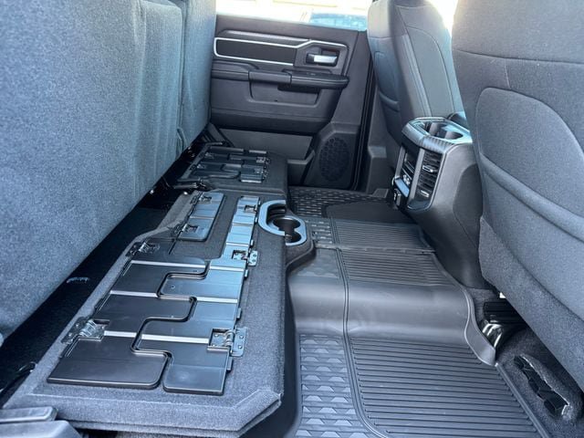 New 2026 RAM 3500 Big Horn AWD/4WD image 19