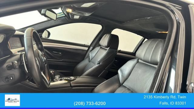 Used 2016 BMW M5 RWD image 15