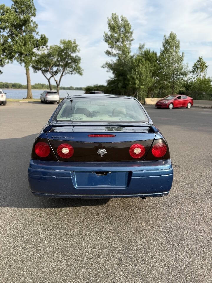 Used 2004 Chevrolet Impala LS w/ Preferred Equipment Group FWD image 6