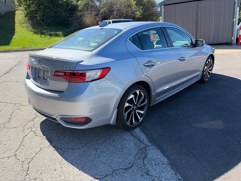 Used 2016 Acura ILX FWD image 5