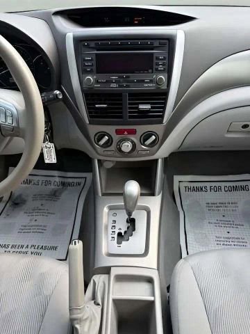 Used 2010 Subaru Forester 2.5X Premium image 18