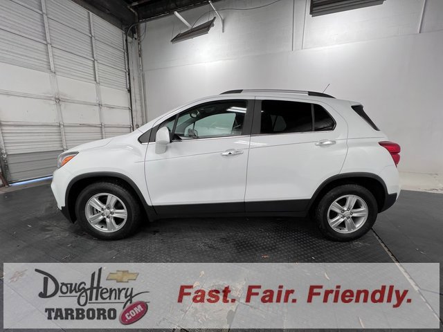 Used 2019 Chevrolet Trax LT w/ LT Convenience Package image 5