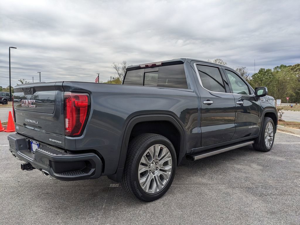 Used 2022 GMC Sierra 1500 Denali w/ Denali Premium Package image 28