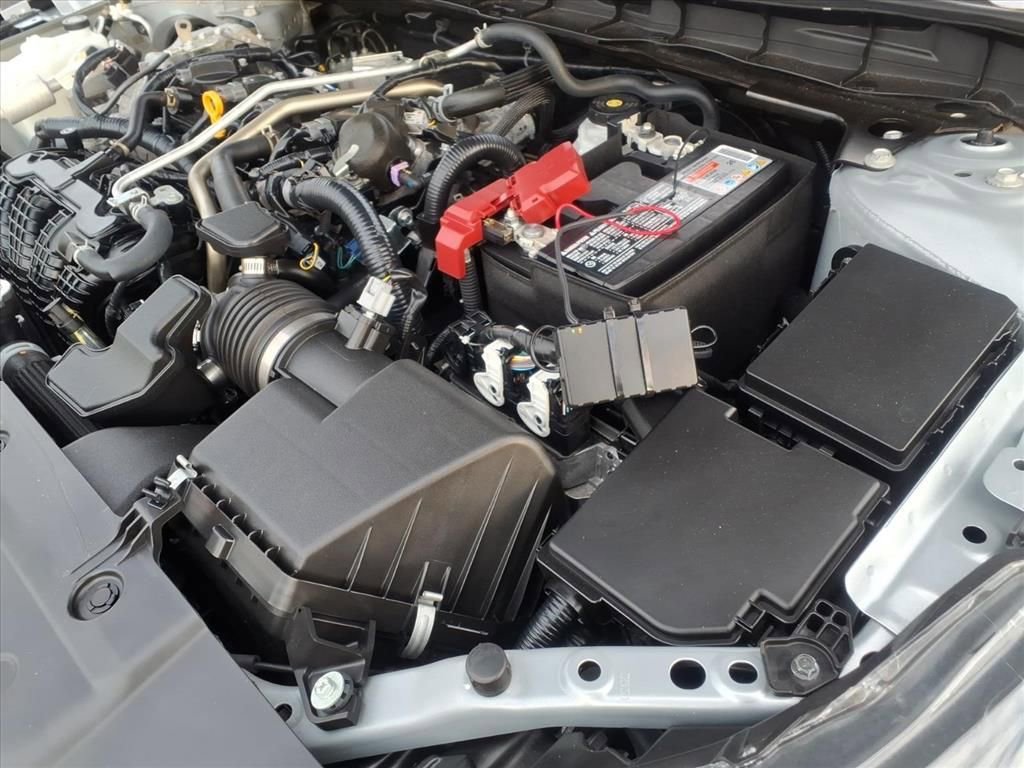 Used 2024 Nissan Altima 2.5 SV image 27