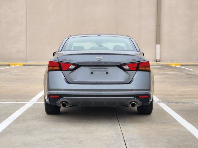 Used 2024 Nissan Altima 2.5 SV w/ SV Premium Package FWD image 6