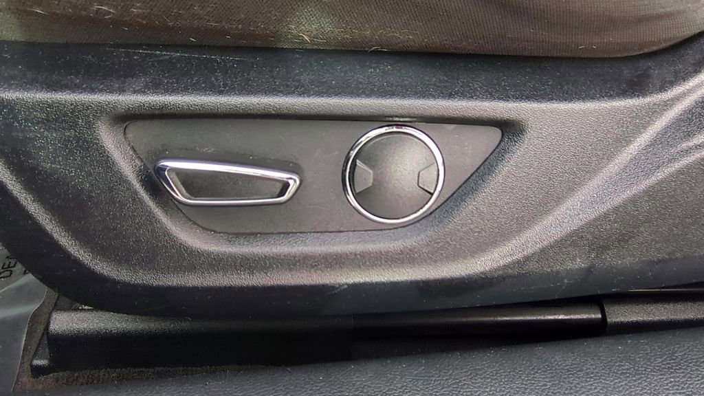 Used 2017 Ford Mustang GT w/ GT Performance Package image 23