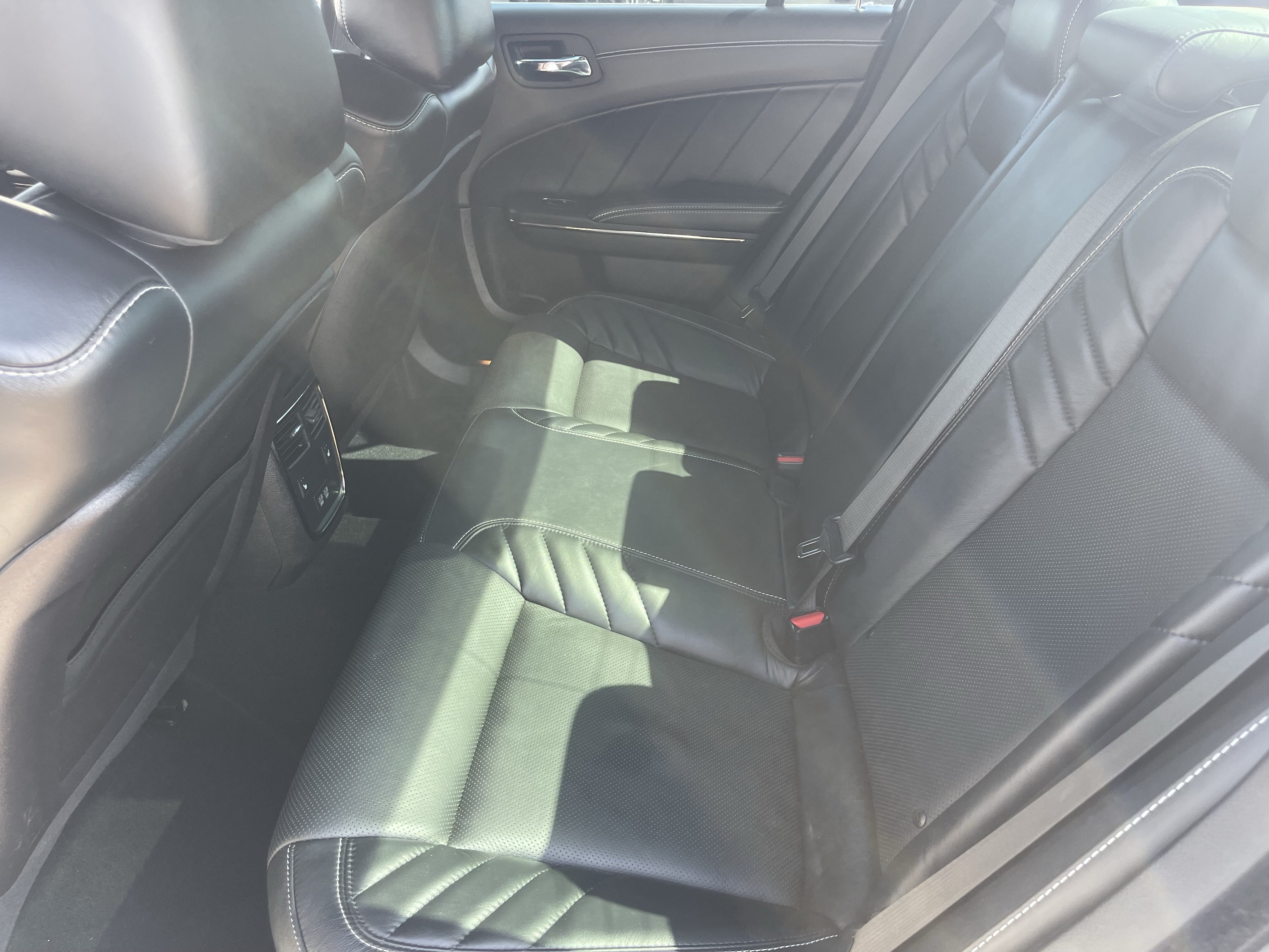 Used 2022 Dodge Charger SRT Hellcat RWD image 17