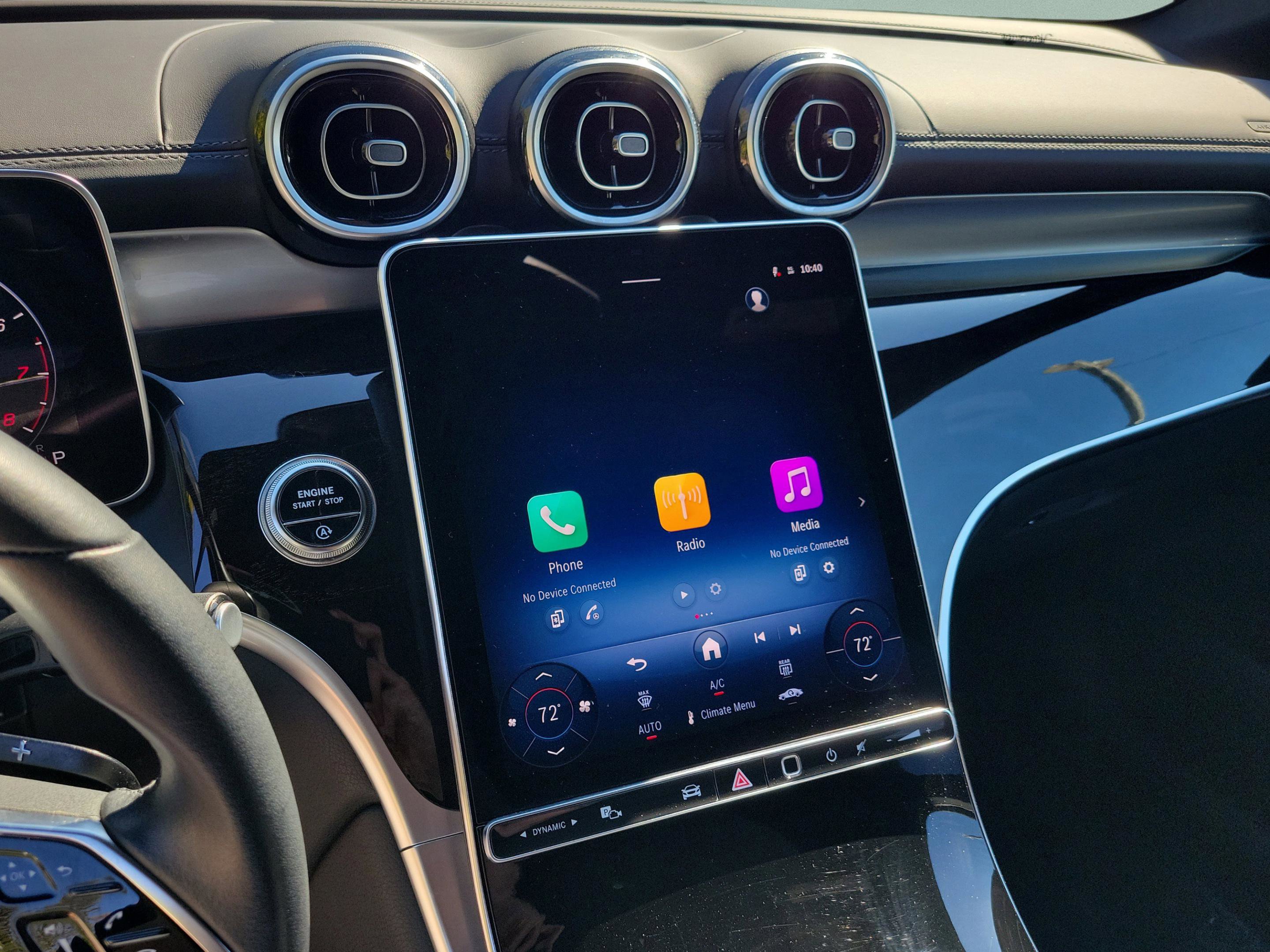 Certified 2025 Mercedes-Benz GLC 300 image 31