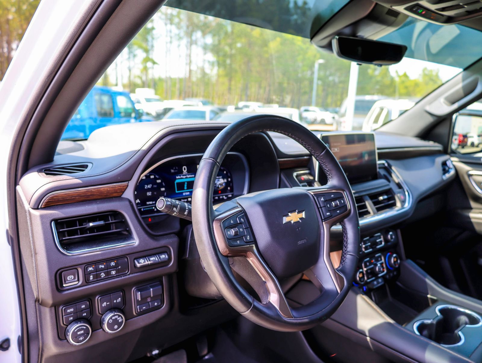 Used 2023 Chevrolet Tahoe High Country image 20
