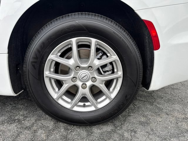 Used 2026 Chrysler Pacifica Select FWD image 20
