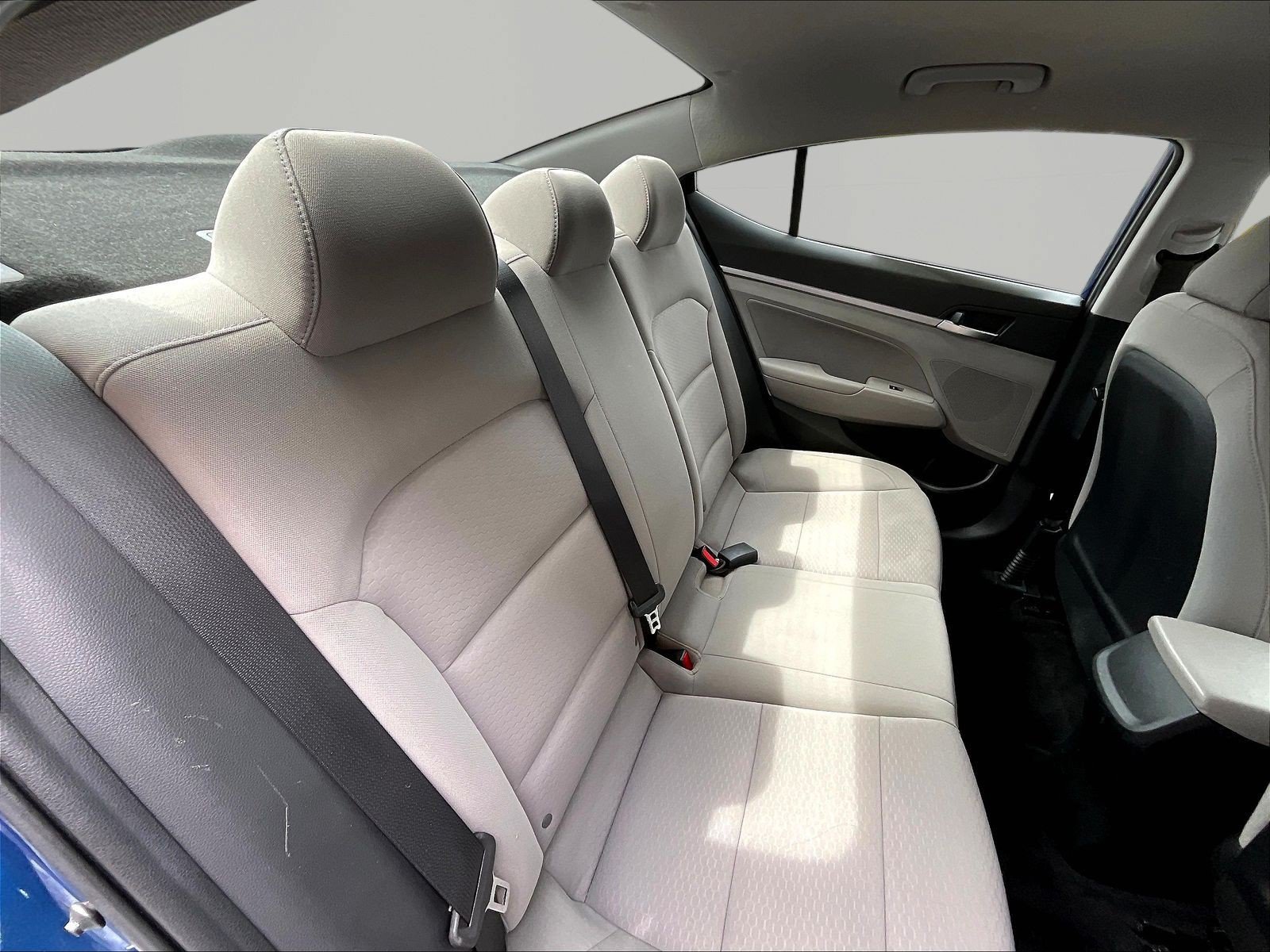 Used 2019 Hyundai Elantra SEL FWD image 24