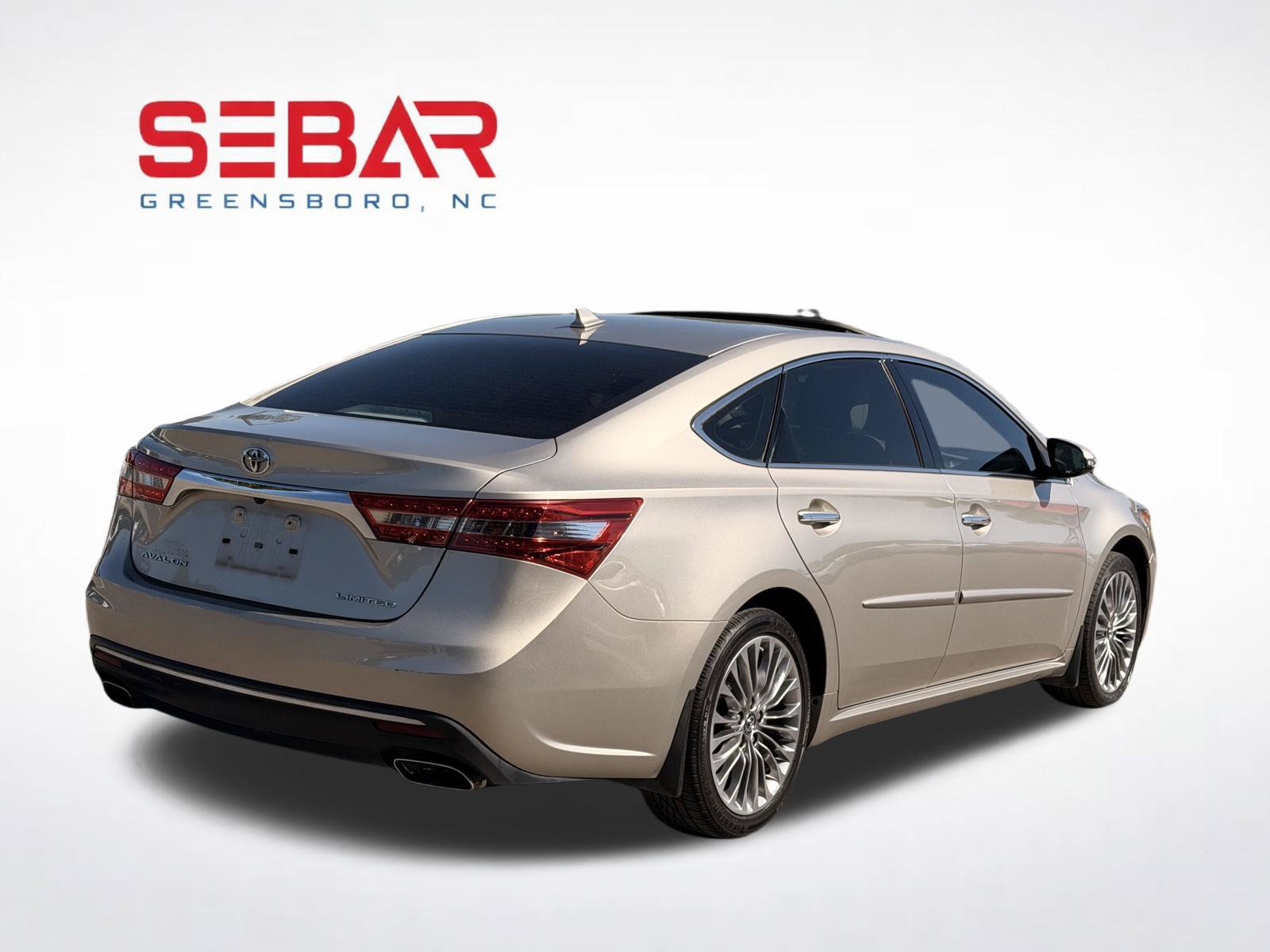Used 2016 Toyota Avalon Limited w/ Toyota Safety Sense Package FWD image 9