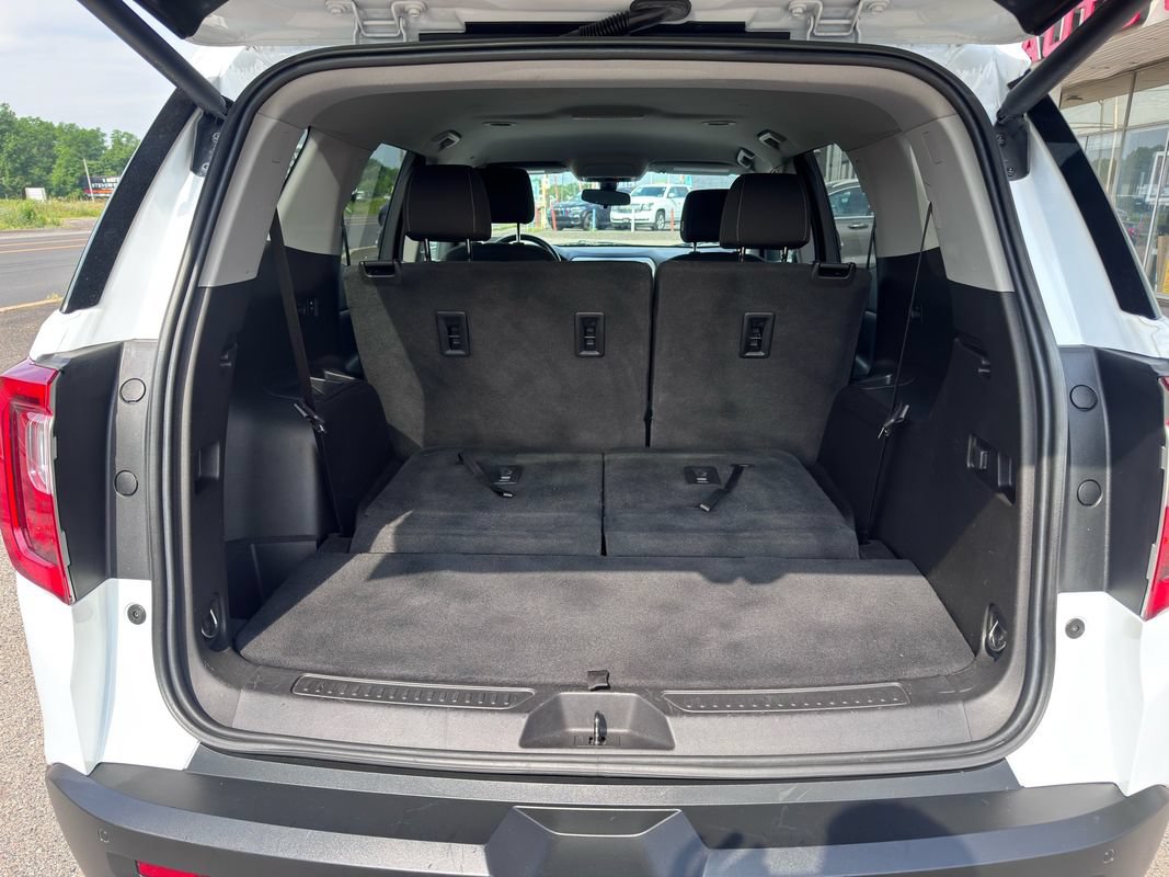 Used 2020 GMC Acadia SLE w/ Driver Convenience Package FWD image 38
