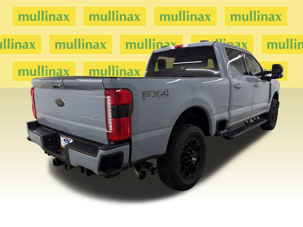 New 2026 Ford F250 Lariat w/ Black Appearance Package AWD/4WD image 3