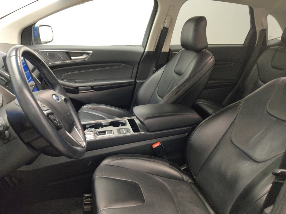 Used 2022 Ford Edge Titanium AWD/4WD image 17