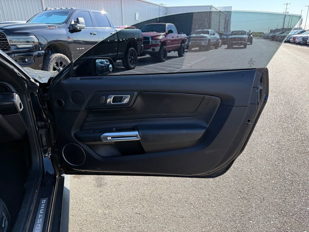 Used 2018 Ford Mustang GT Premium w/ Equipment Group 401A image 17