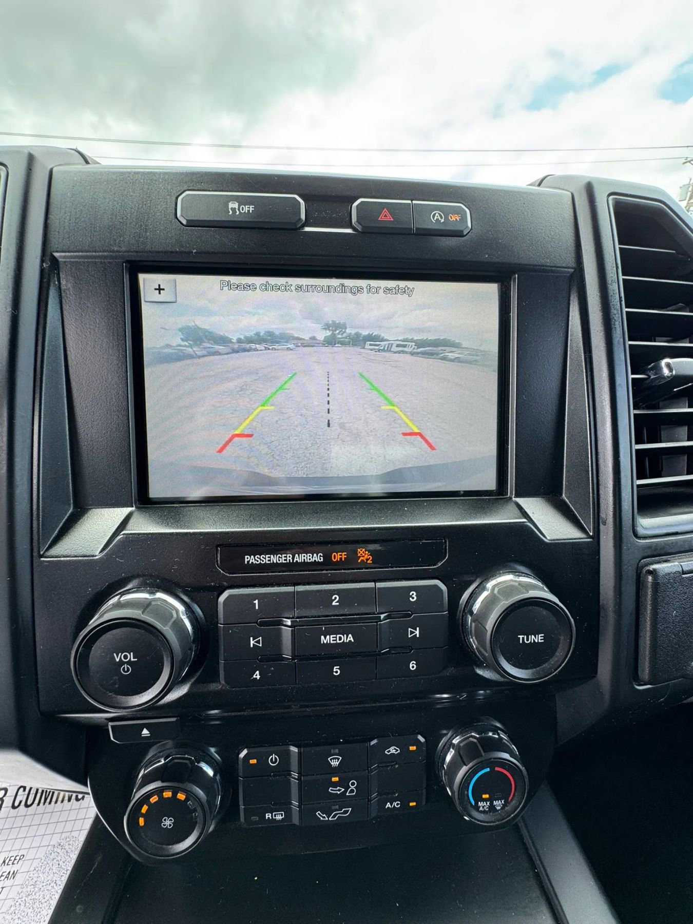 Used 2017 Ford F150 XL w/ Equipment Group 101A Mid image 20