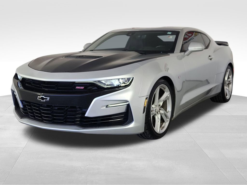 Used 2019 Chevrolet Camaro SS image 3