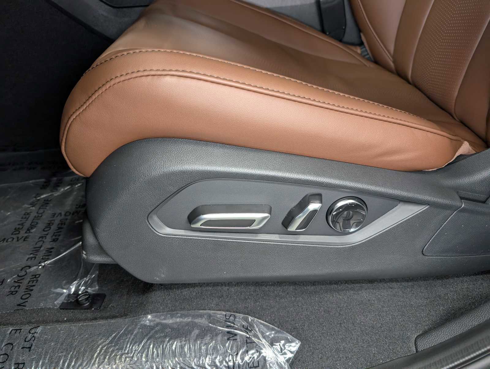 Certified 2025 Acura MDX SH-AWD w/ Technology Package image 41