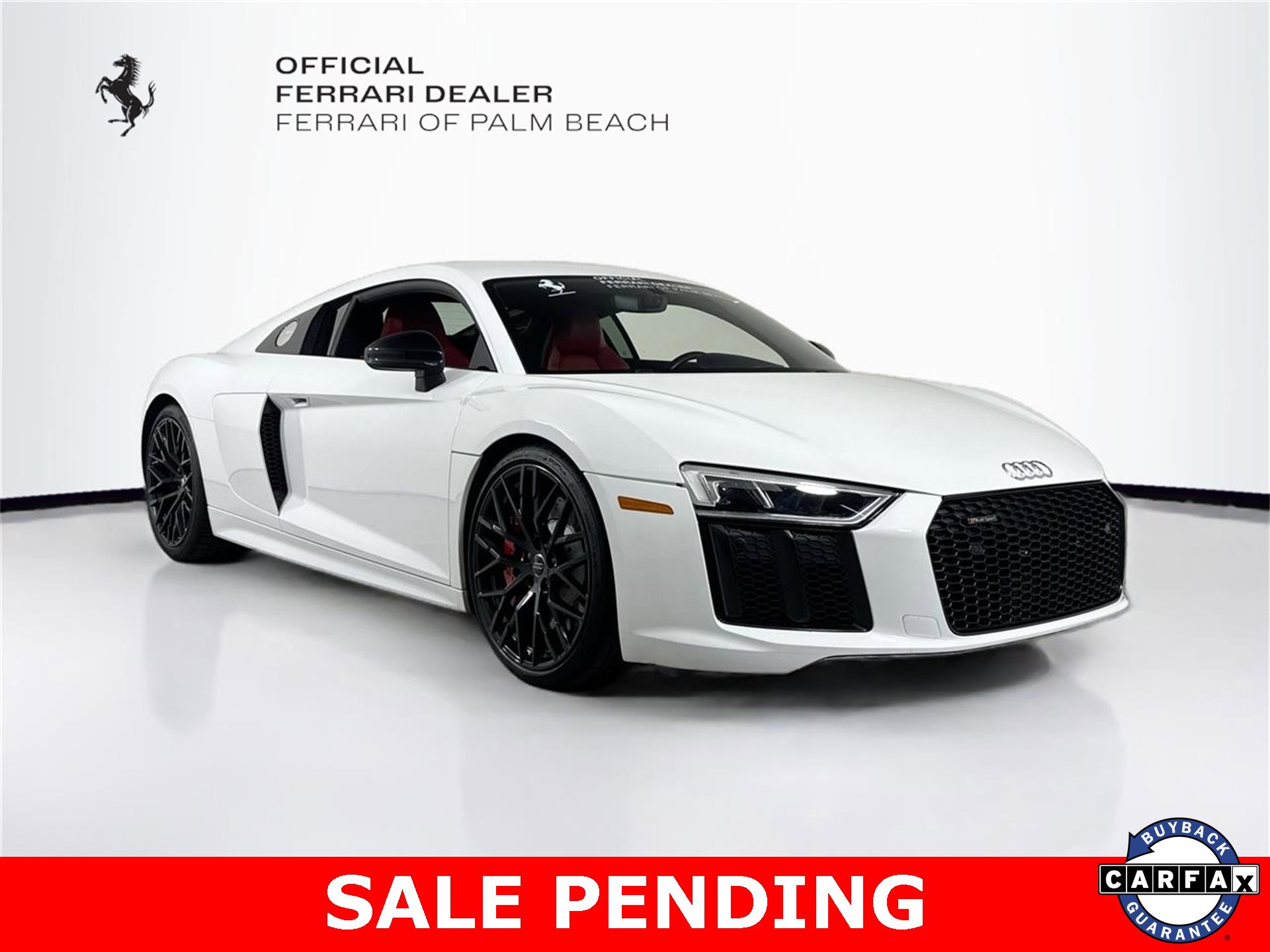 Used 2018 Audi R8 V10 w/ Premium Package image 1