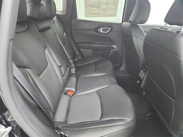 New 2026 Jeep Compass Latitude image 36