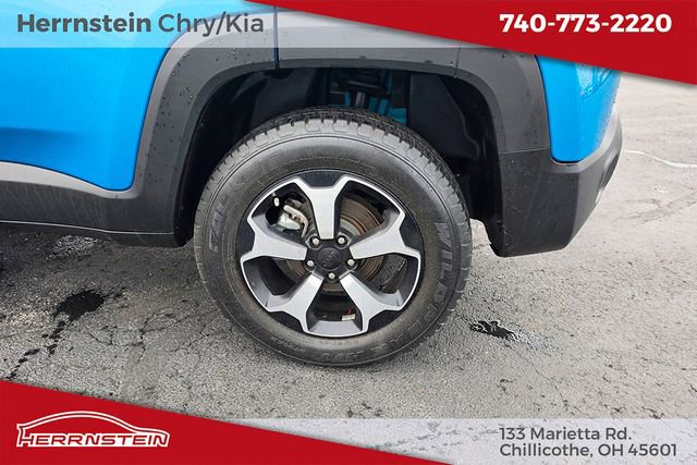 Used 2021 Jeep Renegade Trailhawk w/ Sun & Sound Group image 27