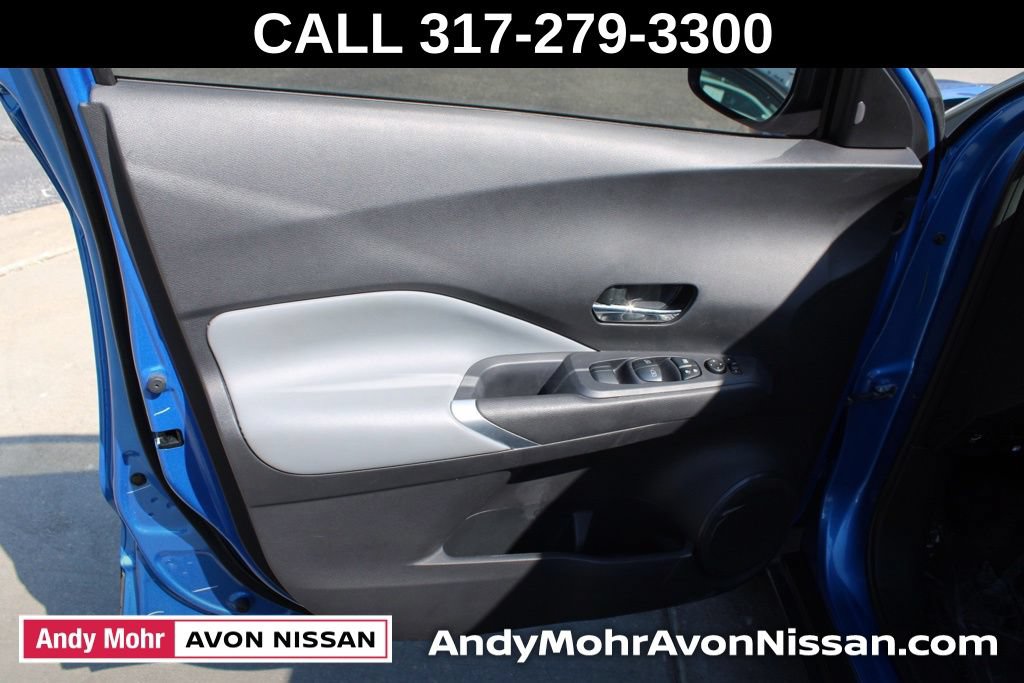 Used 2023 Nissan Kicks SR w/ SR Premium Package FWD image 19