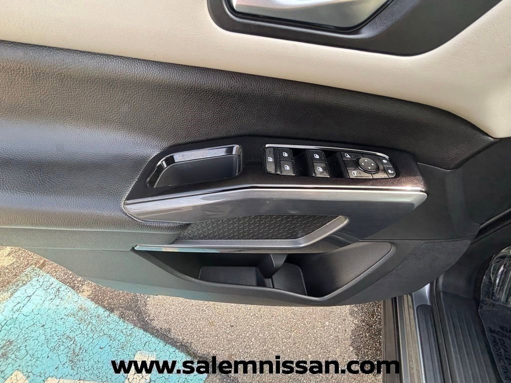 Certified 2023 Nissan Pathfinder SL image 7