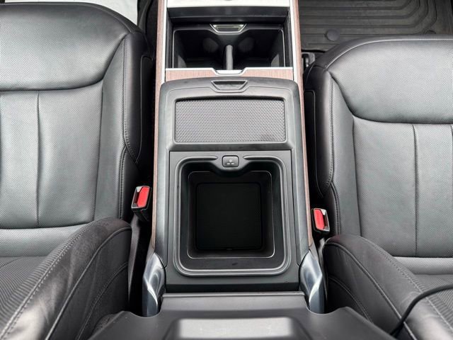 Used 2023 Land Rover Range Rover SE image 41