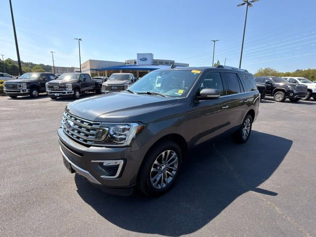 Used 2018 Ford Expedition Limited w/ Equipment Group 301A AWD/4WD image 13