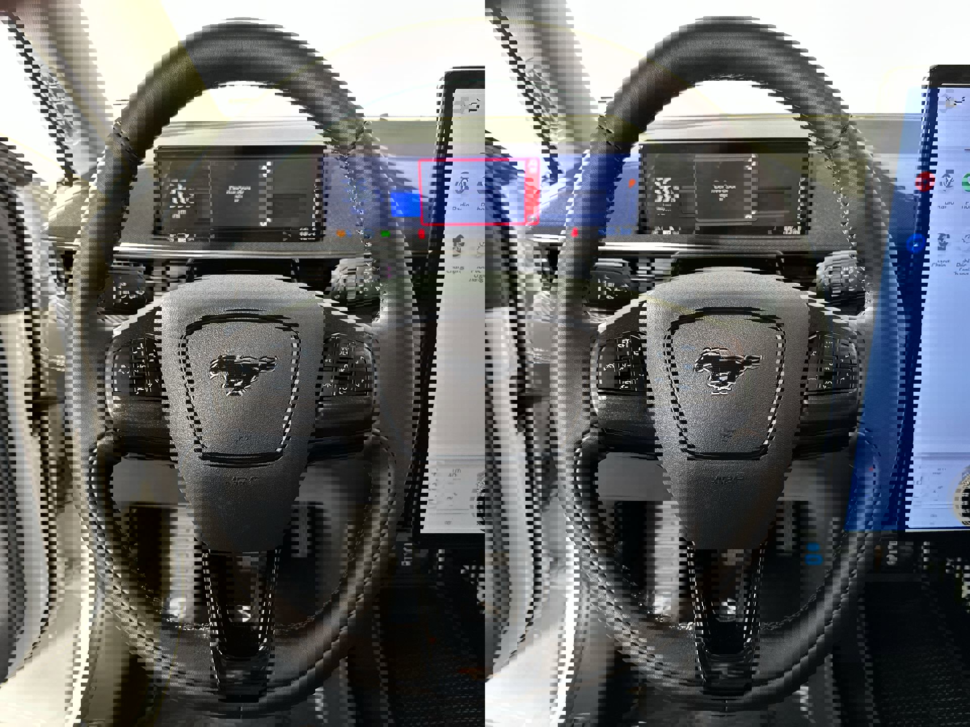 Used 2024 Ford Mustang Mach-E Select image 18