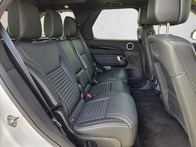 Used 2025 Land Rover Discovery S AWD/4WD image 19