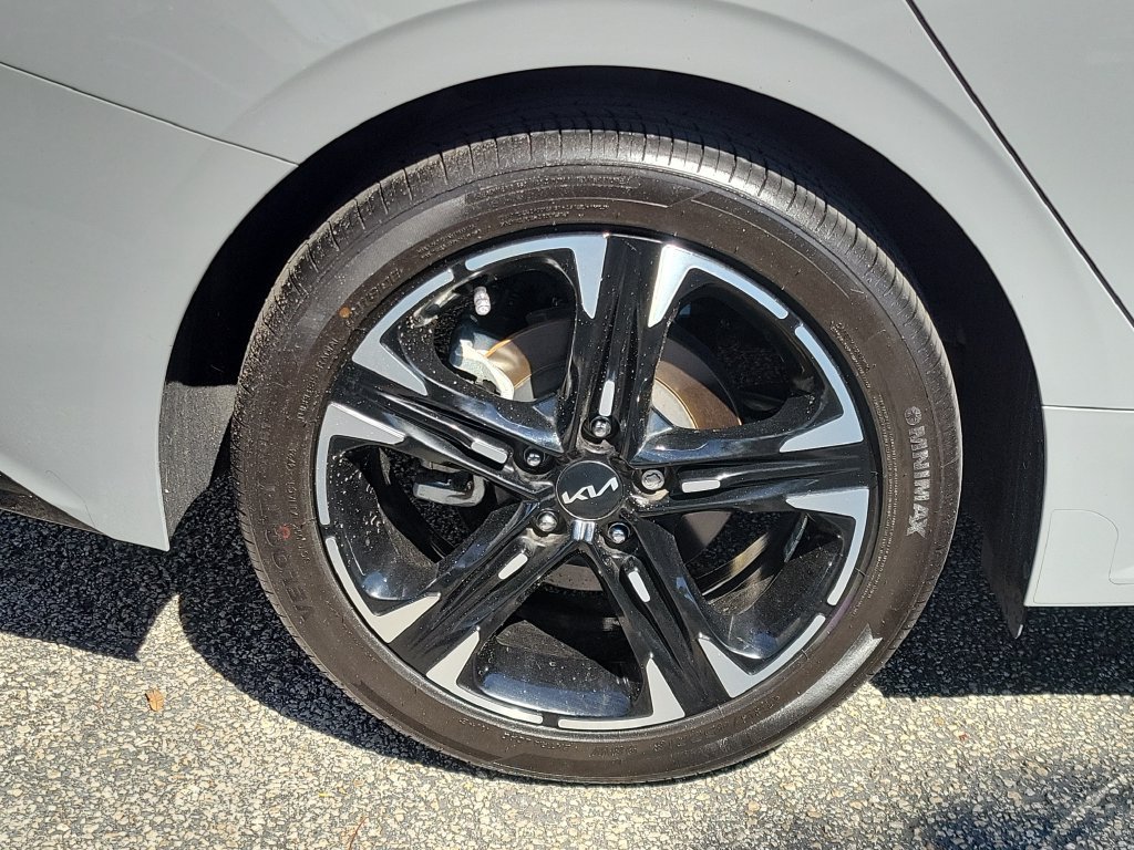 Certified 2024 Kia K5 GT-Line FWD image 9