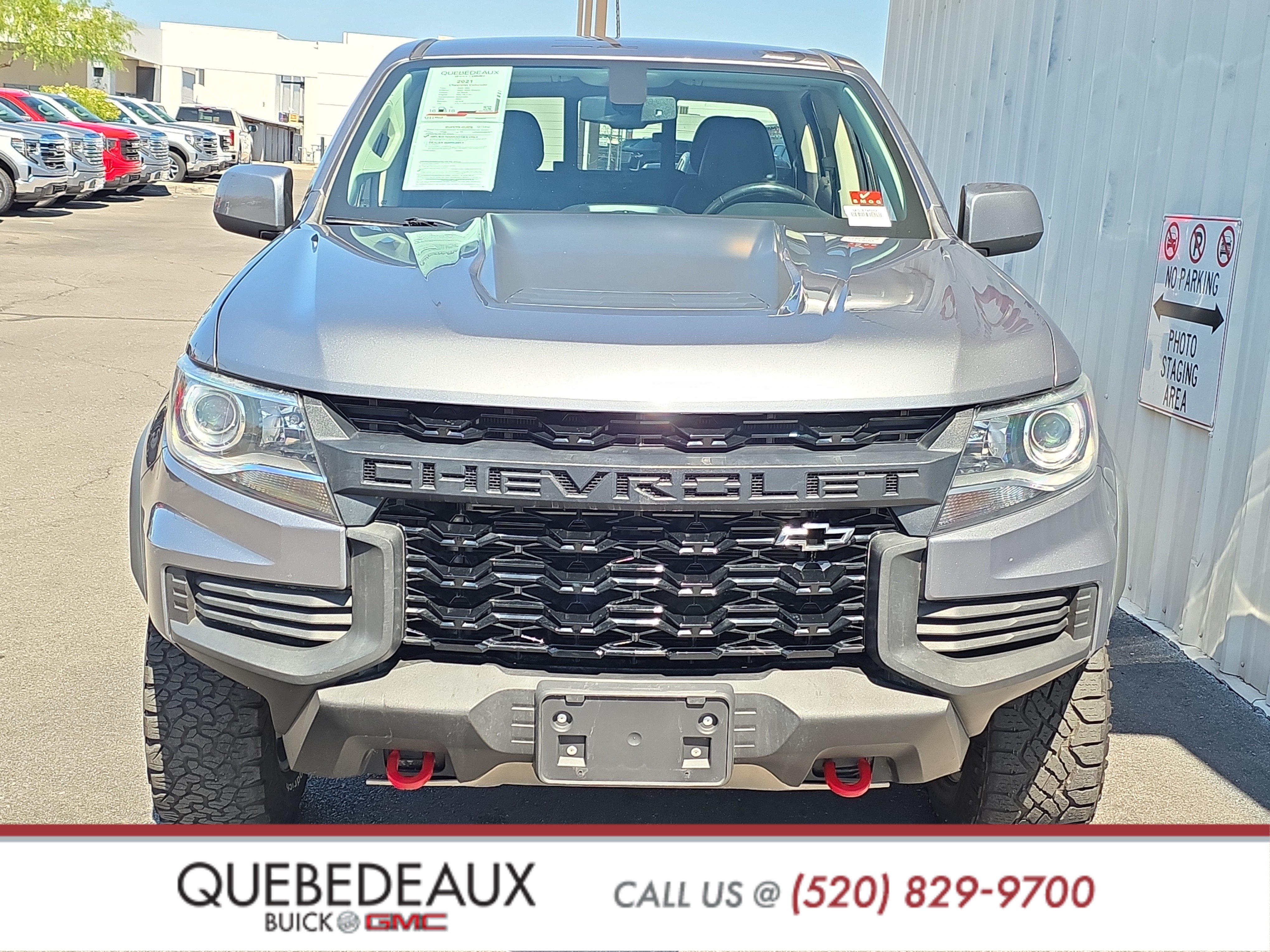 Used 2021 Chevrolet Colorado ZR2 w/ ZR2 Dusk Special Edition AWD/4WD image 2