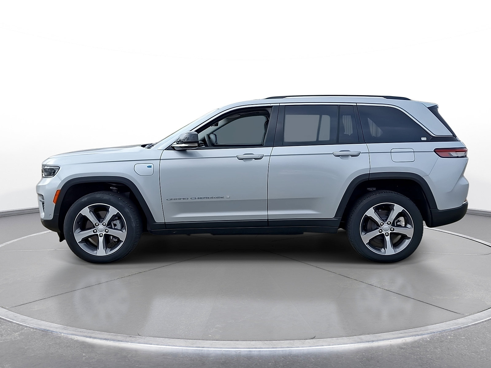 New 2024 Jeep Grand Cherokee Limited 4xe w/ Luxury Tech Group II AWD/4WD image 5