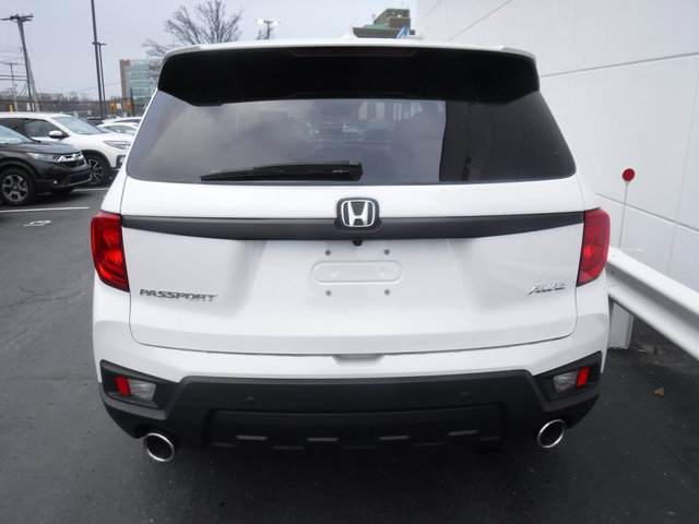 Used 2023 Honda Passport EX-L image 9