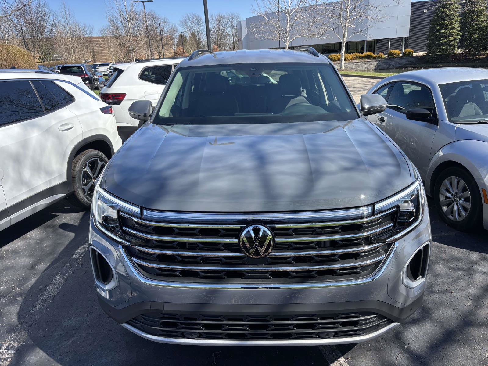 New 2026 Volkswagen Atlas SE AWD/4WD image 2