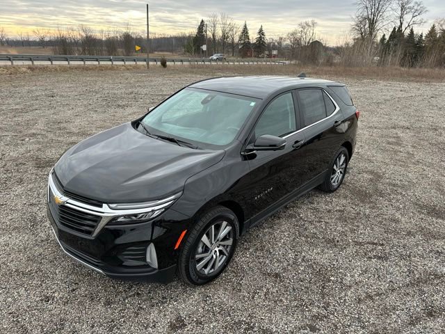 Used 2024 Chevrolet Equinox LT AWD/4WD image 10