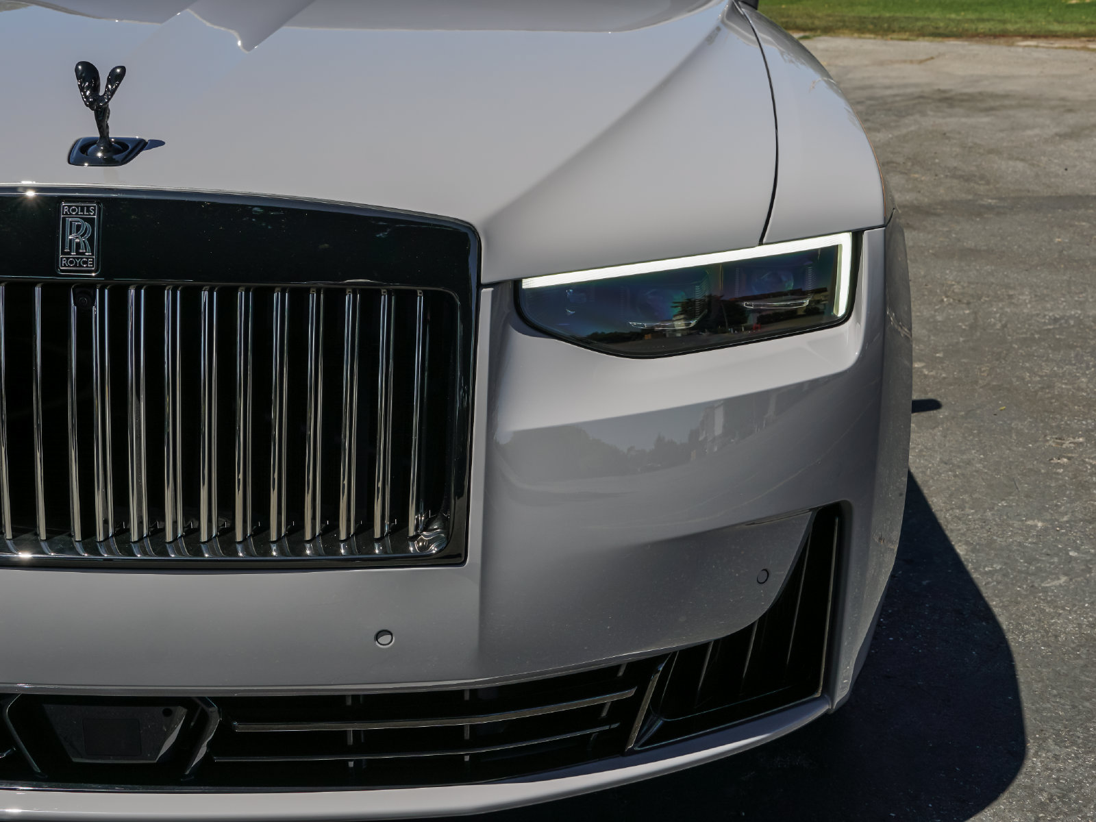 New 2026 Rolls-Royce Ghost Black Badge AWD/4WD image 32