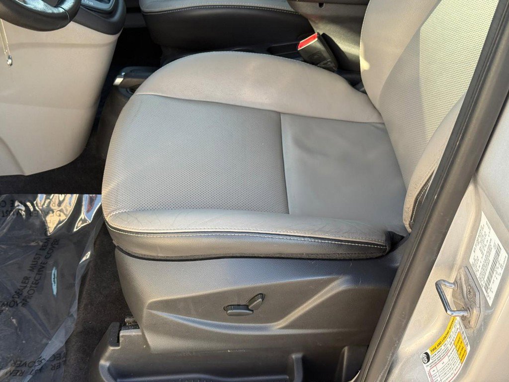 Used 2017 Ford Transit Connect XLT image 21