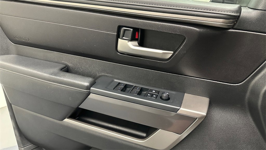 Used 2022 Toyota Tundra SR5 image 15