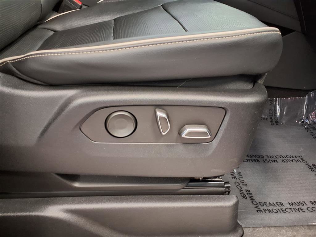 Used 2023 Cadillac Escalade Sport image 11