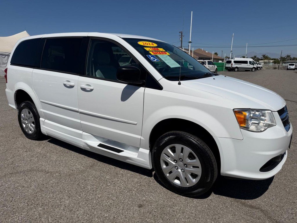Used 2014 Dodge Grand Caravan SE w/ Quick Order Package 29E SE FWD image 6